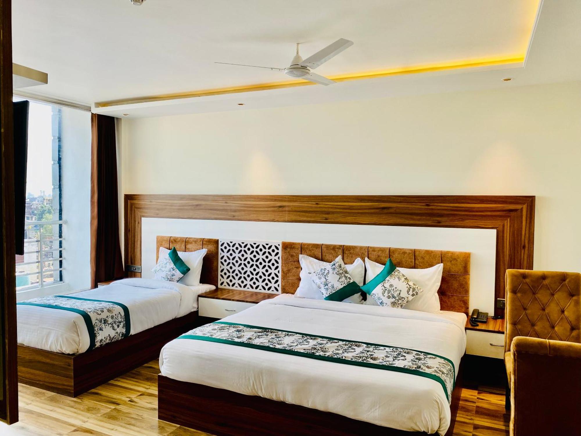 Hotel White House 350 Mtr From Golden Temple Amritsar Esterno foto