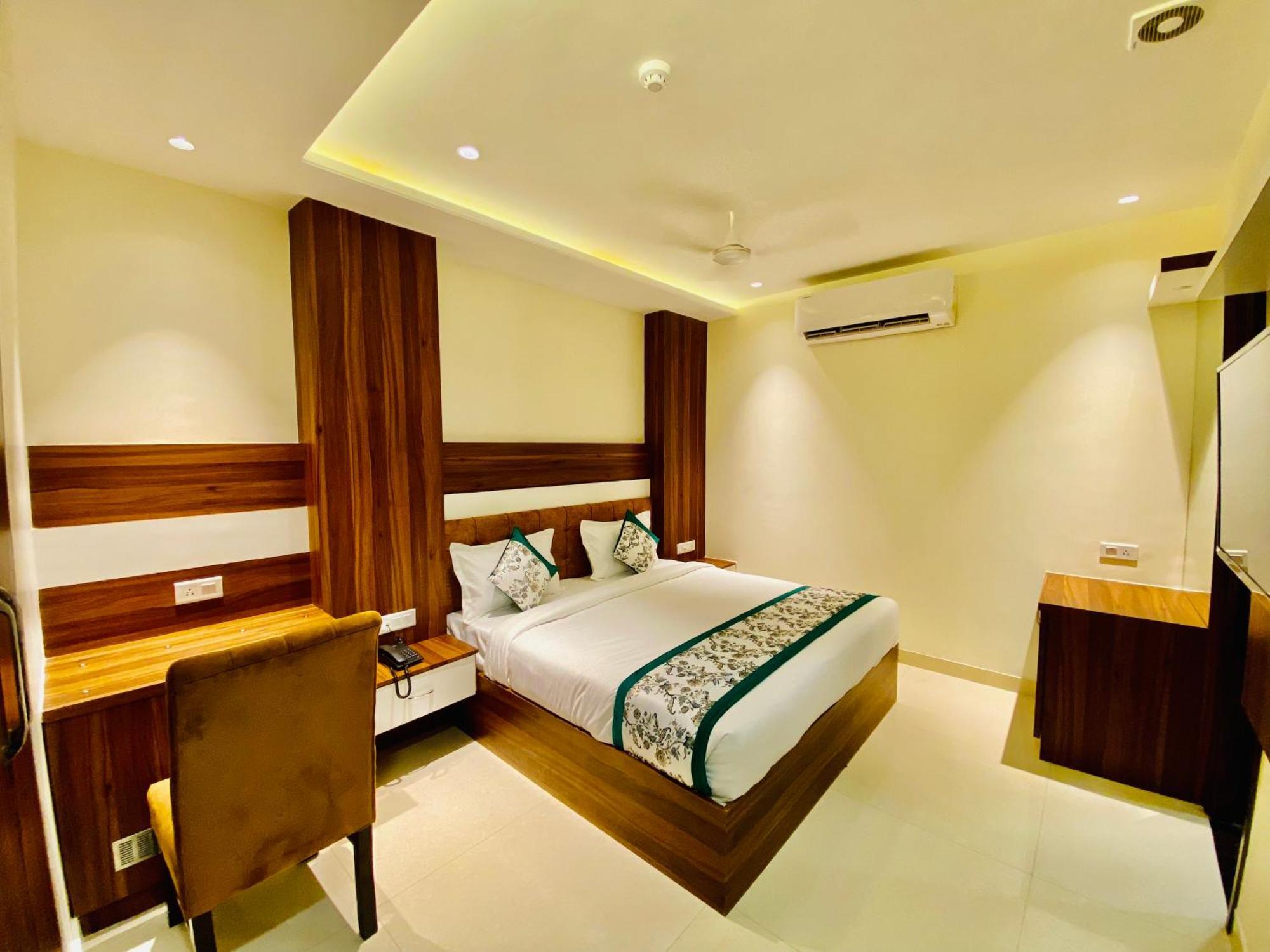 Hotel White House 350 Mtr From Golden Temple Amritsar Esterno foto